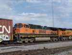 BNSF 1121